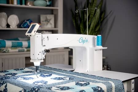 Handi Quilter Capri 18 with HQ InSight Stitch Regulation Table